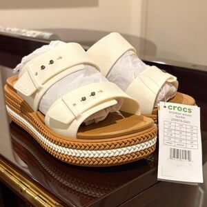 CROCS Brooklyn Woven Buckle Platform Sandal in Cream and Tan